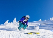 爱游戏网页版-跨界战神，当库里在欧冠决赛接管勇士与辽宁的鏖战