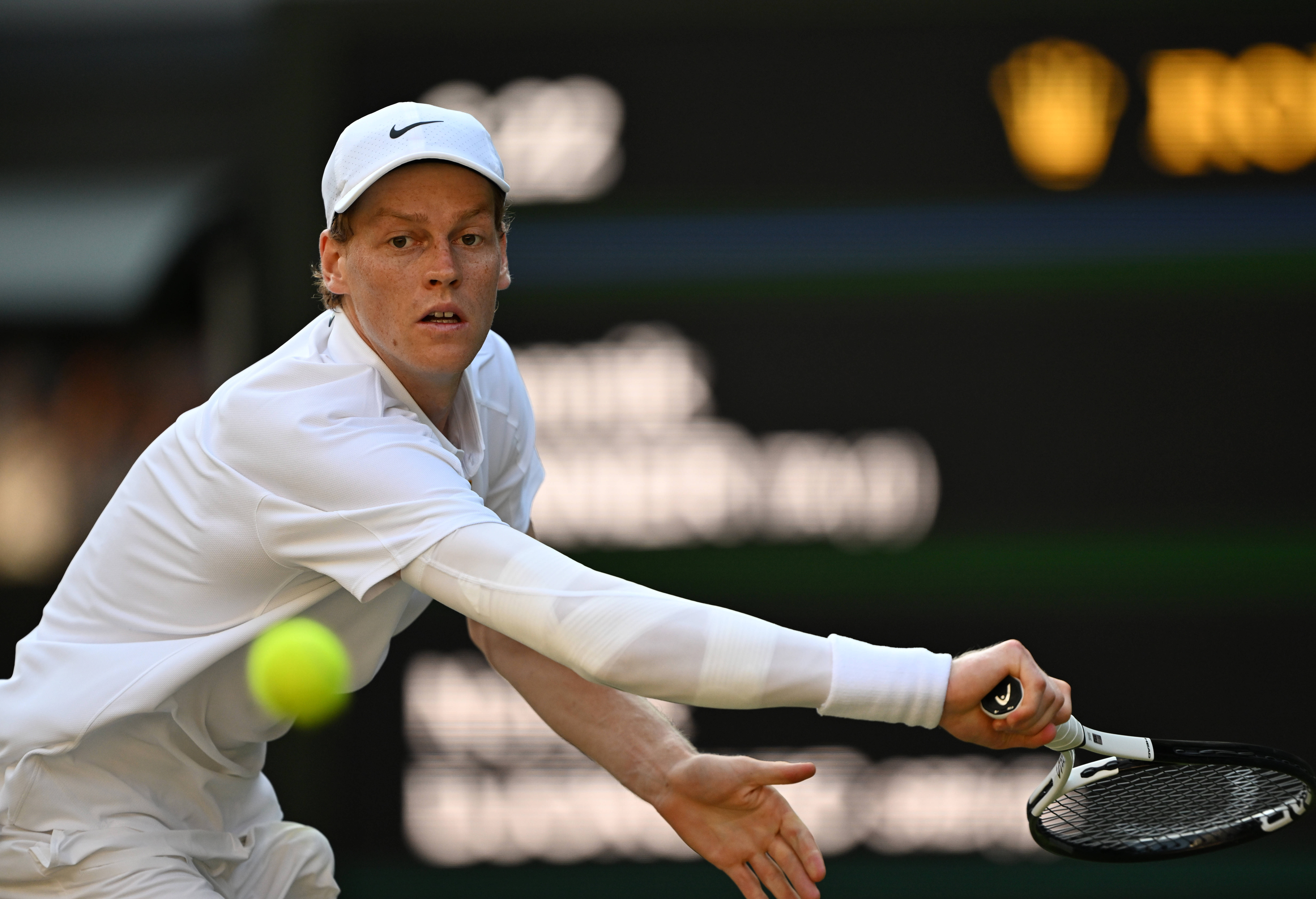 美网轻取温网，辛纳惊艳四座