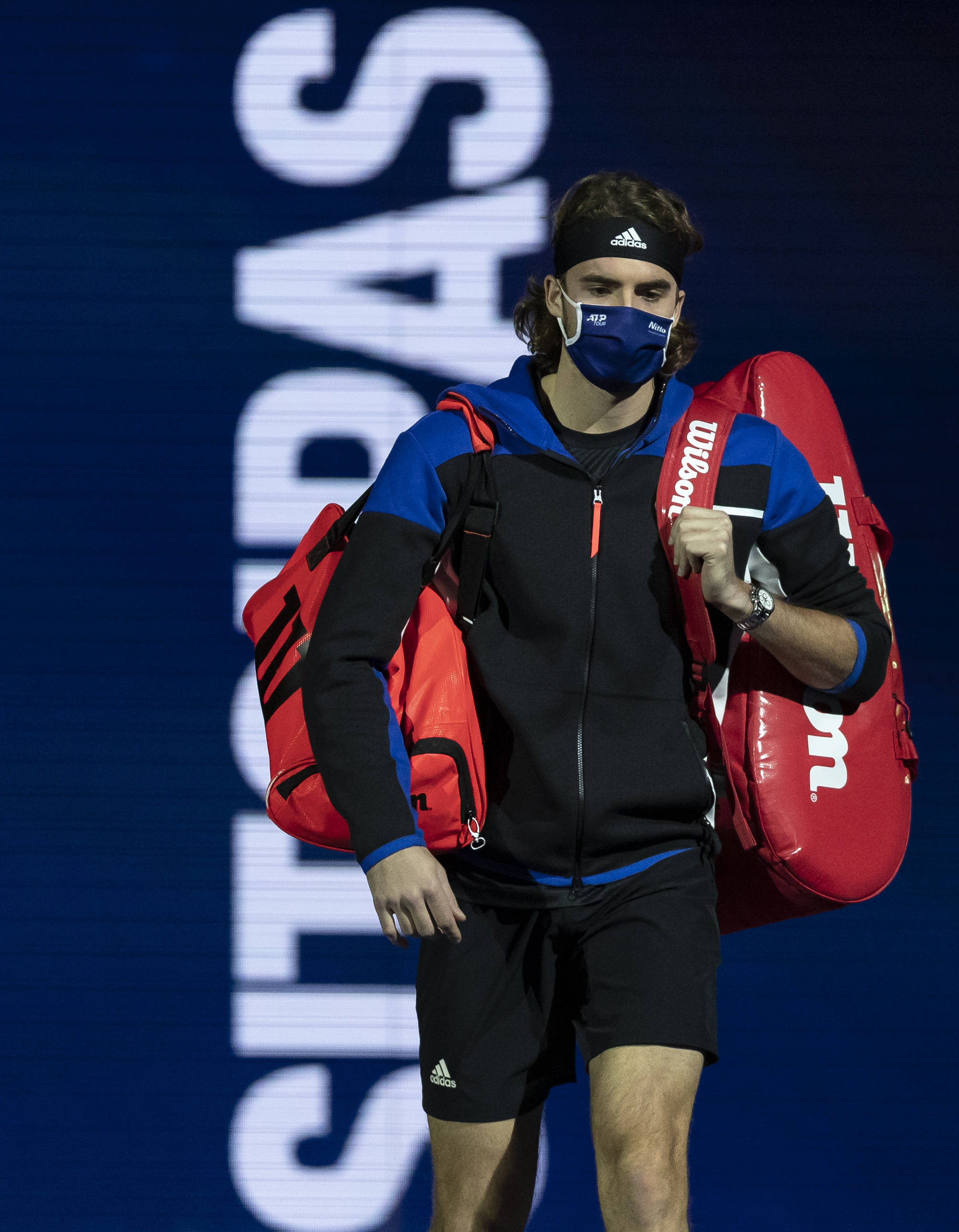 联合杯险胜温网，西西帕斯高光表现