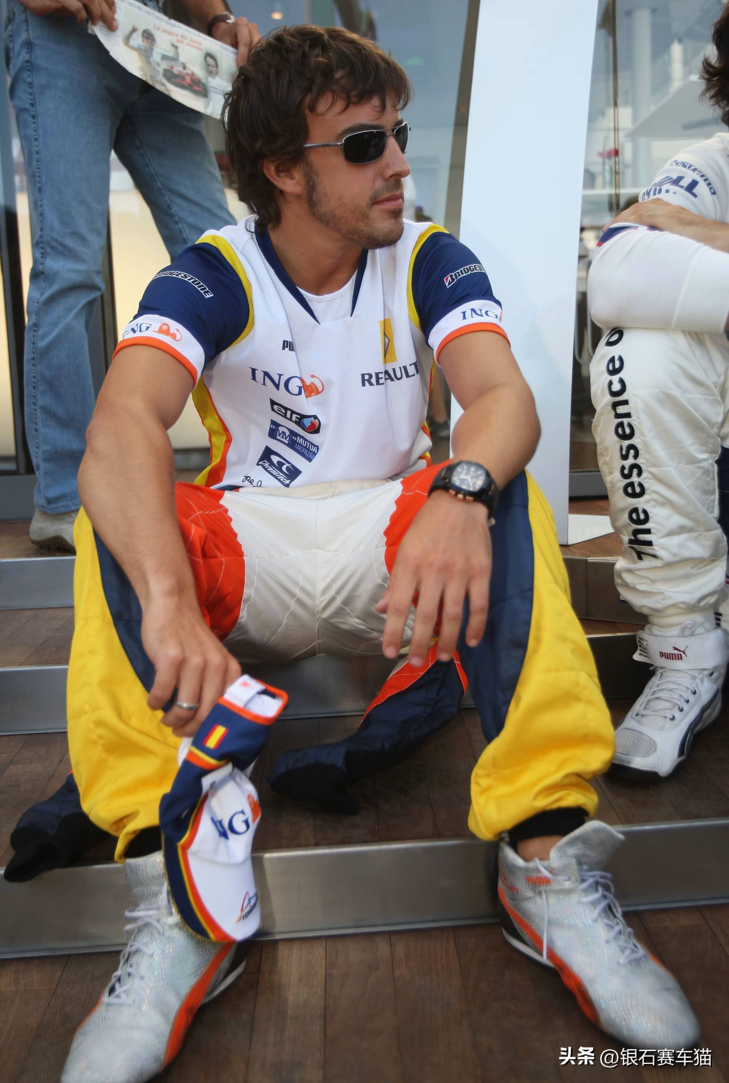 威廉姆斯逆转雷诺车队，阿隆索扛起全队