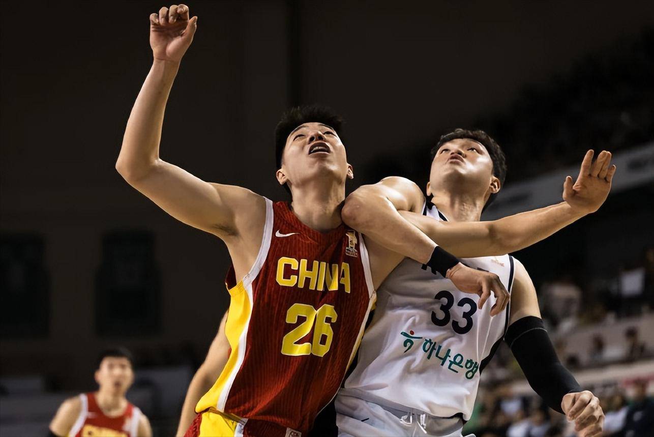 火箭绝杀灰熊,周琦高光表现 火箭绝杀灰熊,周琦高光表现