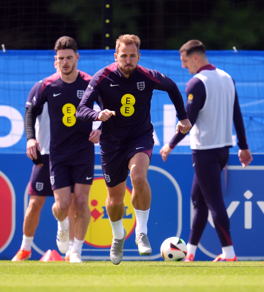 塞尔维亚克鲁日战胜对手晋级