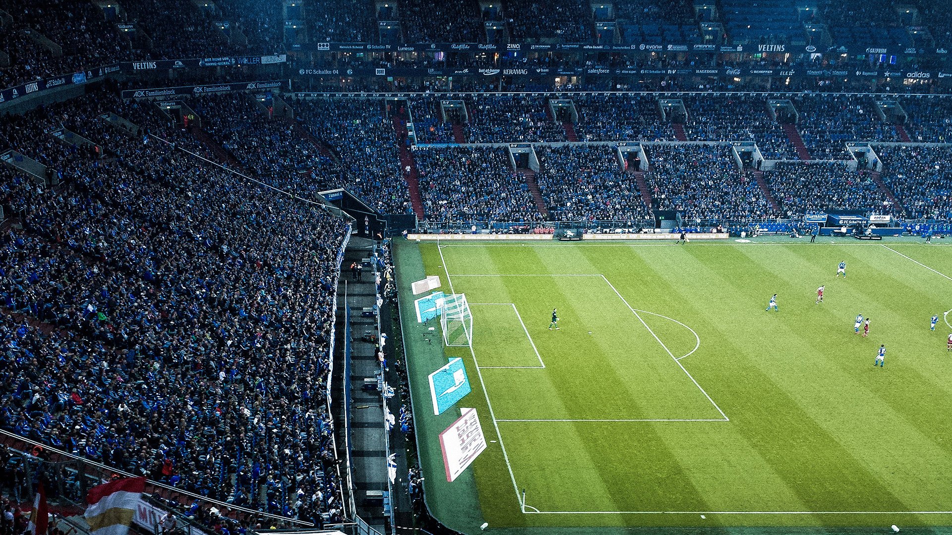 绿茵场上的战术交响，从乌克兰的体系压制到法比尼奥的德比掌控